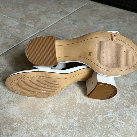 INC International Concepts' Hadwin Sandals in White - Picture 5 of 5